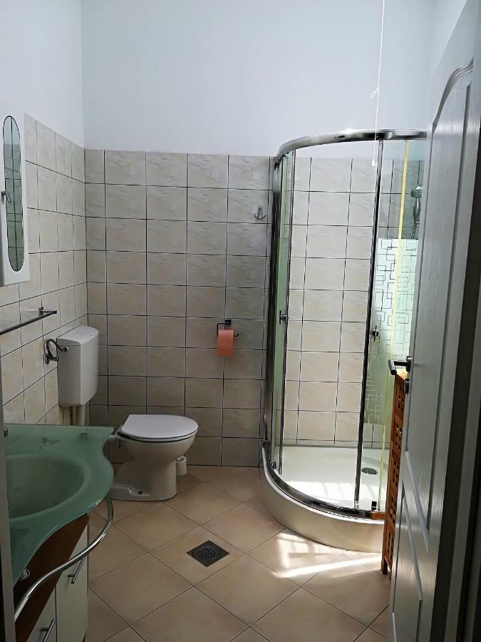 Apartman Rosanda 1 Premuda Buitenkant foto