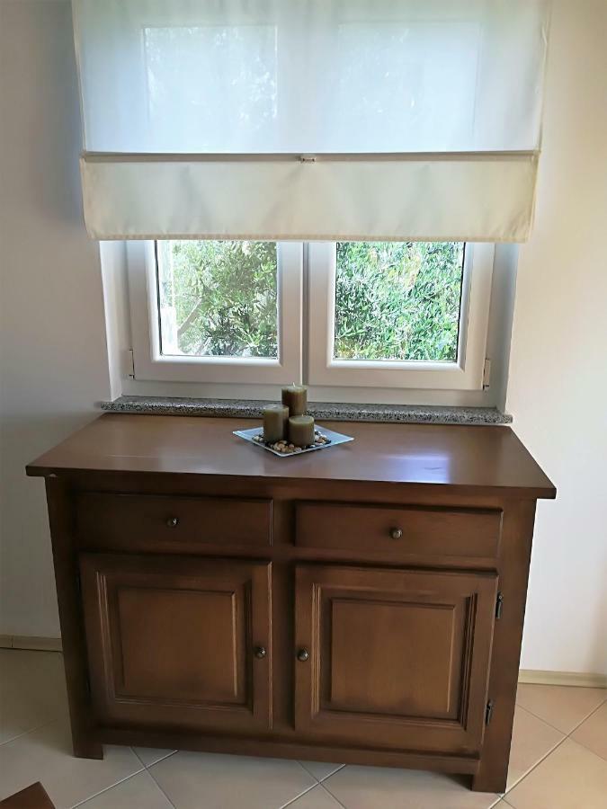 Apartman Rosanda 1 Premuda Buitenkant foto